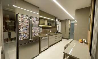 Imagem 7: Apartamento 4/4 Decoradíssimo no Hemisphere 360º