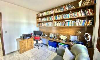Imagem 2: Casa com 7 dormit?rios ? venda, 375 m? por R$ 2.200.000,00 - Castelo - Belo Horizonte/MG