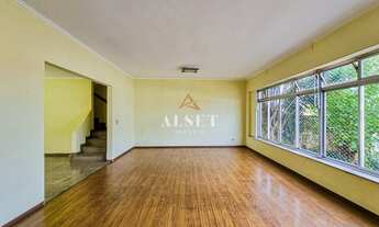 Imagem: Sobrado com 4 dormitórios no bairro da