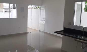 Imagem 5: Casa para Venda em Itanhaém, Balneário Tupy, 2 dormitórios, 1 suíte, 2 banheiros, 2 vagas