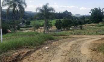 Imagem 7: Fazenda/Sítio/Chácara para venda possui 115 metros quadrados com 3 quartos em Adalgisa - C