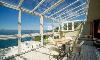 Imagem 2: Personalidade e vista sensacional em condomínio de alto luxo!