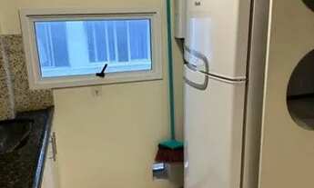 Imagem 6: Apto de 01 dormitório com split, armário embutido, painel e criados-mudos, bwc completo, s