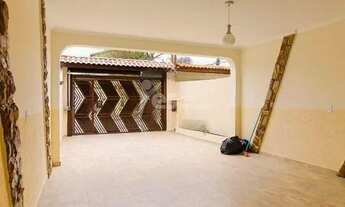 Imagem 7: Cód.: 13717 - Casa com 04 dormitórios e planejados com 04 vagas de garagem. Campestre, San