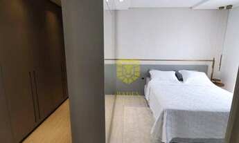 Imagem 3: Cobertura finamente mobiliada com 4 Suítes, 240 m² e 4 vagas de garagem por R$ 5.077.602