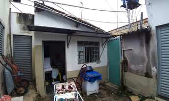 Imagem 3: Vendo casa 498 M² com 2 casas e amis barracoes em Setor Aeroporto - Goiânia - GO