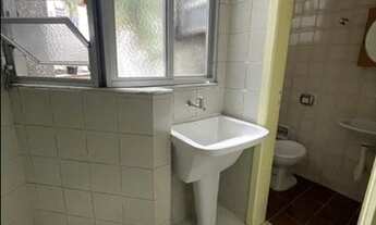 Imagem 3: Apartamento para Aluguel Apartamento de 2 dormitórios sem garagem na Trindade. FLORIANOPOL