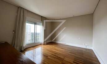 Imagem 6: Apartamento para aluguel com 236 metros quadrados com 3 quartos em Jardim Panorama - São P