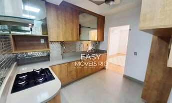 Imagem 2: AV. VIEIRA SOUTO! 02 QUARTOS (01 SUÍTE), REFORMADO, 01 VAGA DEMARCADA, PORTARIA 24h, à ven