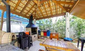 Imagem 2: Excelente localização - Apartamento 2 dor amplos, sala com sacada - Lazer Completo - Pisci