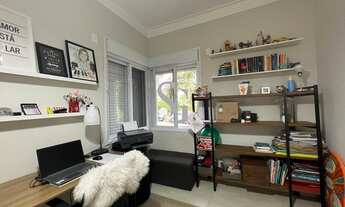 Imagem 7: EXUBERANTE SOBRADO COM ELEVADOR À VENDA NO SWISS PARK - PORTEIRA FECHADA!