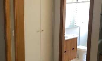 Imagem 4: Apartamento para venda possui 208 metros quadrados com 4 quartos em Vila Mariana - São Pau