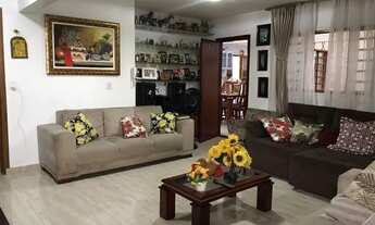 Imagem: CASA COM COMODOS COMERCIAIS E KITNETS NO