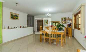 Imagem 6: Casa à Venda - Cidade São Francisco , 4 Quartos, 267 m2