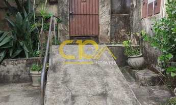 Imagem 5: Casa, 07 quartos, 01 suíte, 01 vaga, bairro Sagrada Família