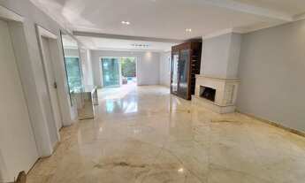 Imagem: Casa em Alphaville resid Alpha conde, 400m