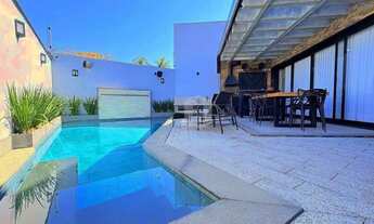 Imagem: Casa com 3 Quartos À Venda, Camboinhas