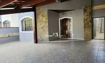 Imagem: Casa com 5 dormitórios para alugar, 156