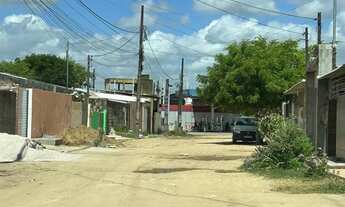 Imagem: Vende-se casa em tibiri