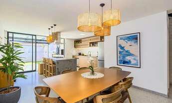 Imagem 5: Sobrado Moderno e Conceitual no Água Verde - Design, Conforto e Exclusividade