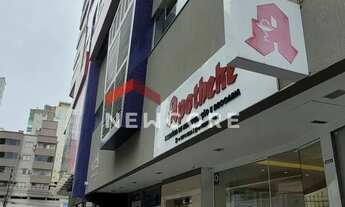 Imagem 2: Sala comercial em Avenida Nereu Ramos - Meia Praia - Itapema/SC