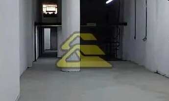 Imagem 2: Botafogo Galpão / depósito com aluguel por R$13.000 /mês