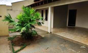 Imagem 3: Aluga se Casa ( otima localização