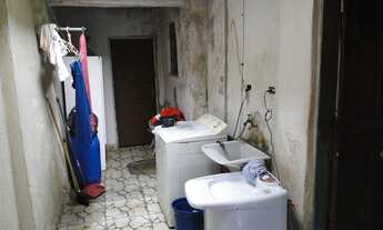 Imagem 5: Casa Térrea Ideal para Construtor com 223m² de terreno na Rua Massaranduba no Parque João