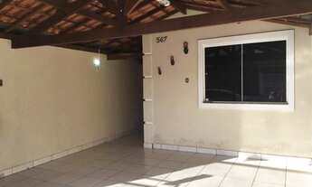 Imagem 2: Linda casa com 03 dor, suíte, cozinha planejada e garagem coberta - Taubaté - SP