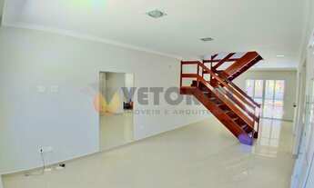 Imagem 6: Sobrado para venda possui 180 metros quadrados com 3 quartos em Vila Atlântica - Caraguata