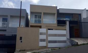 Imagem: Casa para venda tem 216 metros quadrados