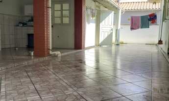 Imagem 2: Casa localizada no Centro de Tijucas/SC