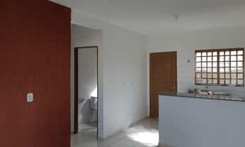 Imagem: Aluguel de casa dois quartos, sala, cozinha