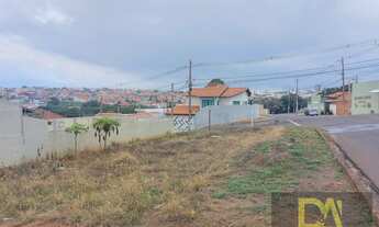 Imagem: Lote / Terreno esquina em Jardim Cambuí