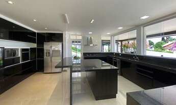 Imagem: Casa de condomínio para venda possui 735