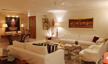 Imagem 3: Casa de condomínio para aluguel e venda tem 360 metros quadrados com 5 quartos