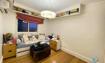 Imagem 16: Lindo apartamento na fiuza com 240 m² e 4 dormitórios por R$ 1.450.000 - Santa Angela - R