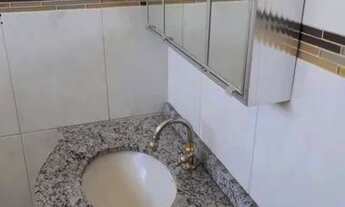 Imagem 4: 2 dormitórios , 1 banheiro. No prédio não há estacionamento, mas tem ao lado. Ótima local