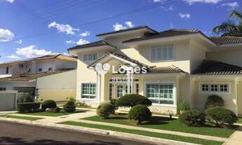 Imagem 6: Casa assobradada, 03 quartos/suítes, despensa, escritório, lavabo, closet, aquecimento sol