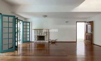 Imagem 3: Panamby Próximo ao Colégio PIo XII, 318,0m²AC - 438,0m² Área de Terreno - 3 dorms Suíte 4