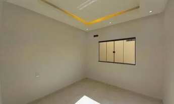 Imagem 2: Casa para venda possui 80 metros quadrados com 2 quartos em Rio Tavares - Florianópolis