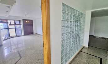 Imagem 2: Conjunto de salas comerciais no Centro Empresarial Liberty Mall