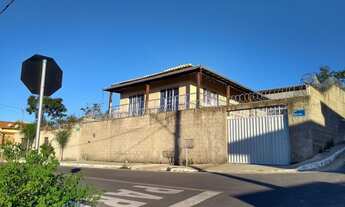 Imagem 2: ALUGO CASA Casa com 3 dormitórios