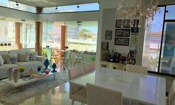 Imagem: Linda casa na Atalaia de 500m²