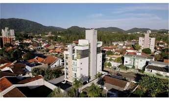 Imagem: Triplex com 3 suítes e piscina privativa