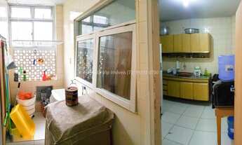 Imagem 2: Apartamento nascente de 3 quartos com dependência completa, varanda e suite no Acupe de Br