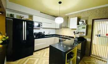 Imagem 3: Térrea para venda possui 165 metros quadrados com 3 quartos