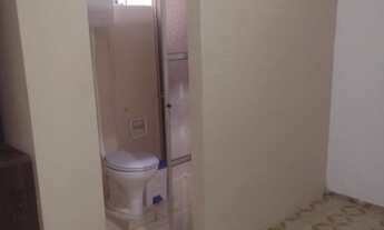 Imagem: Suite em casa de estudantes