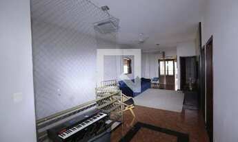 Imagem 2: Casa para Aluguel - Milionários, 4 Quartos, 200 m2