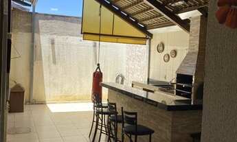 Imagem 5: Casa super aconchegante, riquíssima em armários!!!!